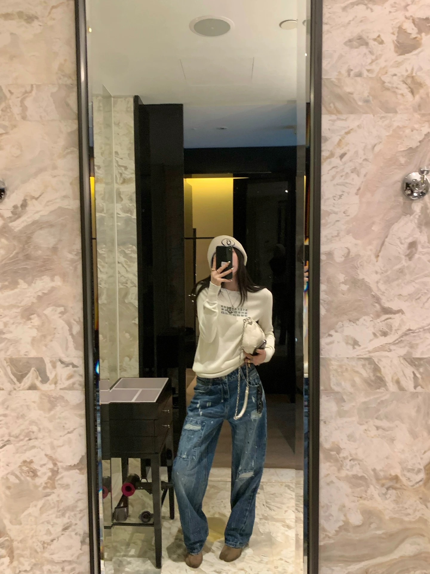 區區歐陽破洞潑墨牛仔褲女春季新款寬松直筒拖地長褲做舊復古褲子