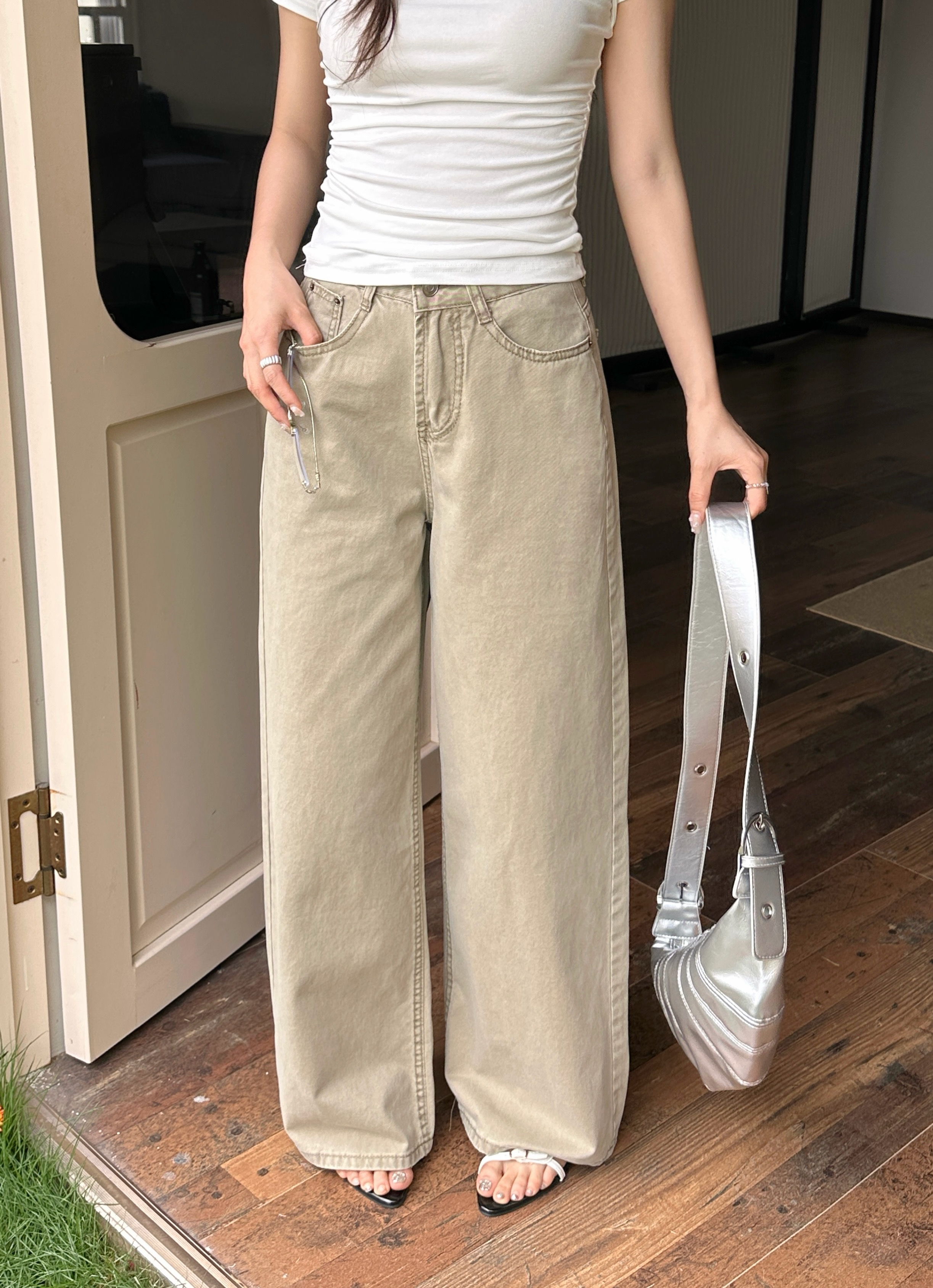 實拍~小個子美式卡其色闊腿牛仔褲女新款高腰顯瘦直筒拖地長褲