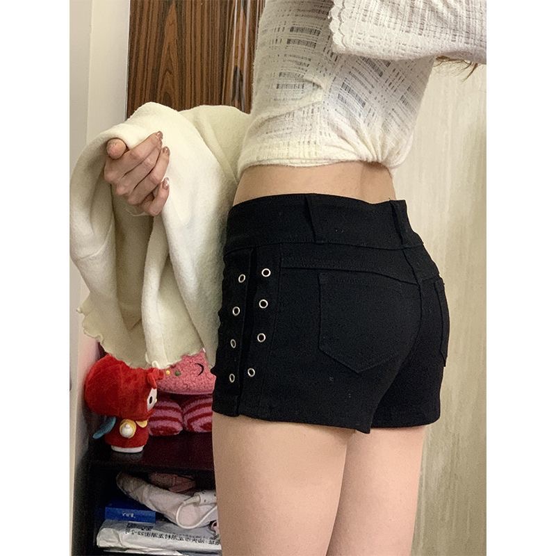 小個子美式辣妹黑色鉚釘低腰牛仔短褲女夏季緊身顯瘦包臀超短熱褲