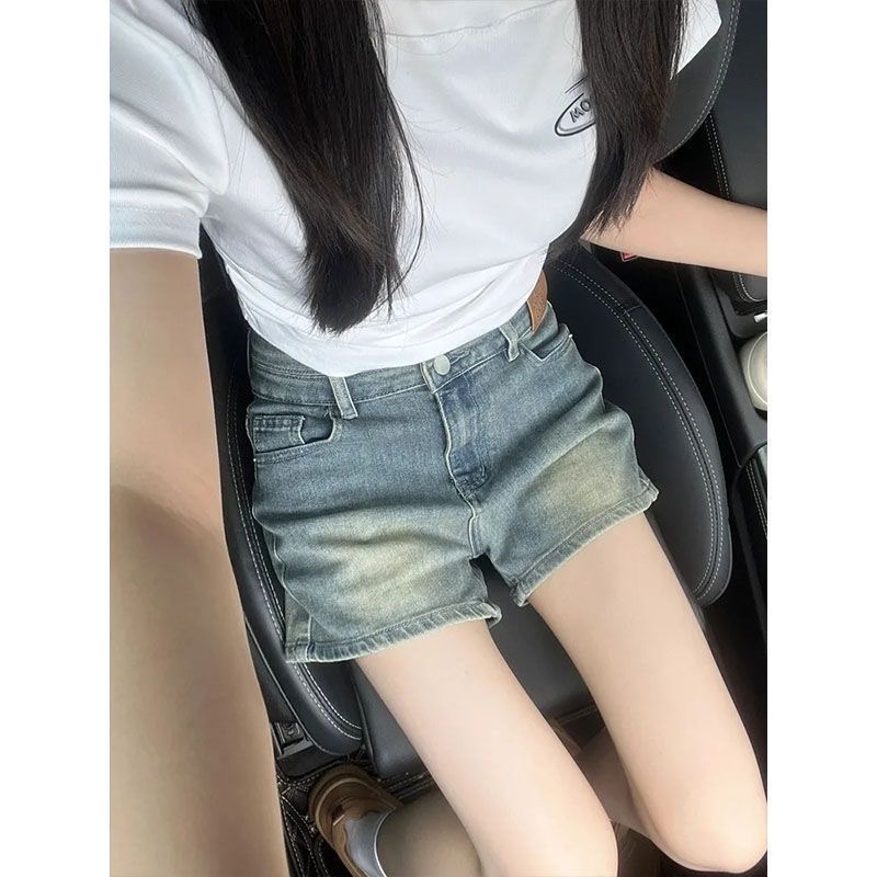 小個子美式黑色鉚釘牛仔短褲女夏季設計感辣妹低腰a字褲包臀熱褲