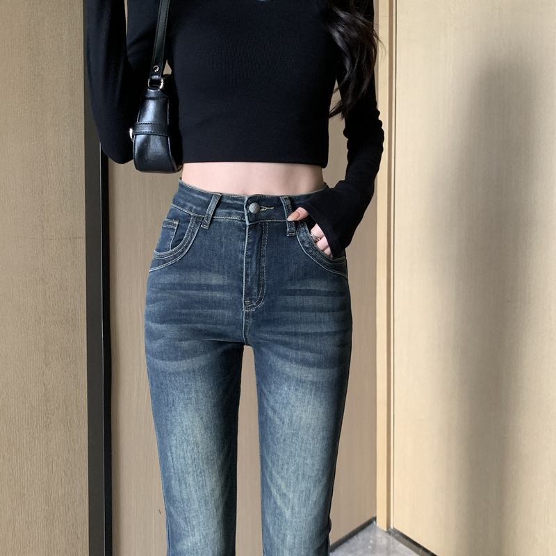 實拍2025秋季新款微喇褲彈力顯瘦牛仔褲女喇叭褲修身小個子150