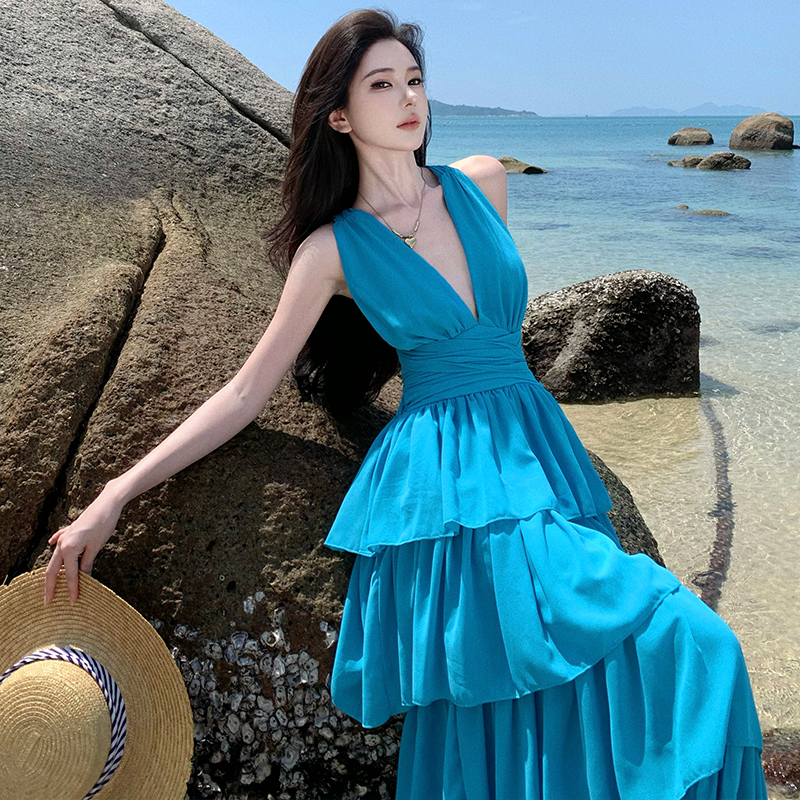 性感海邊度假風深V掛脖連衣裙露背綁帶蛋糕超仙長裙