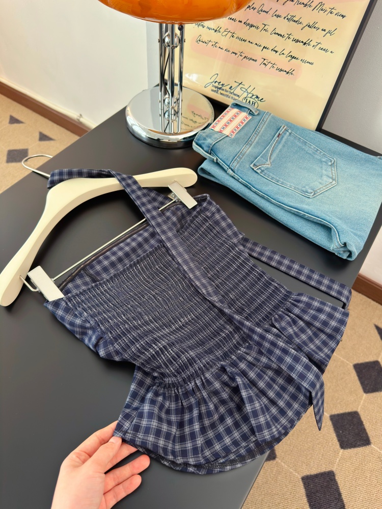 實拍高級感顯瘦格紋背心抹胸女夏季新款韓系氣質百搭純欲飄帶上衣