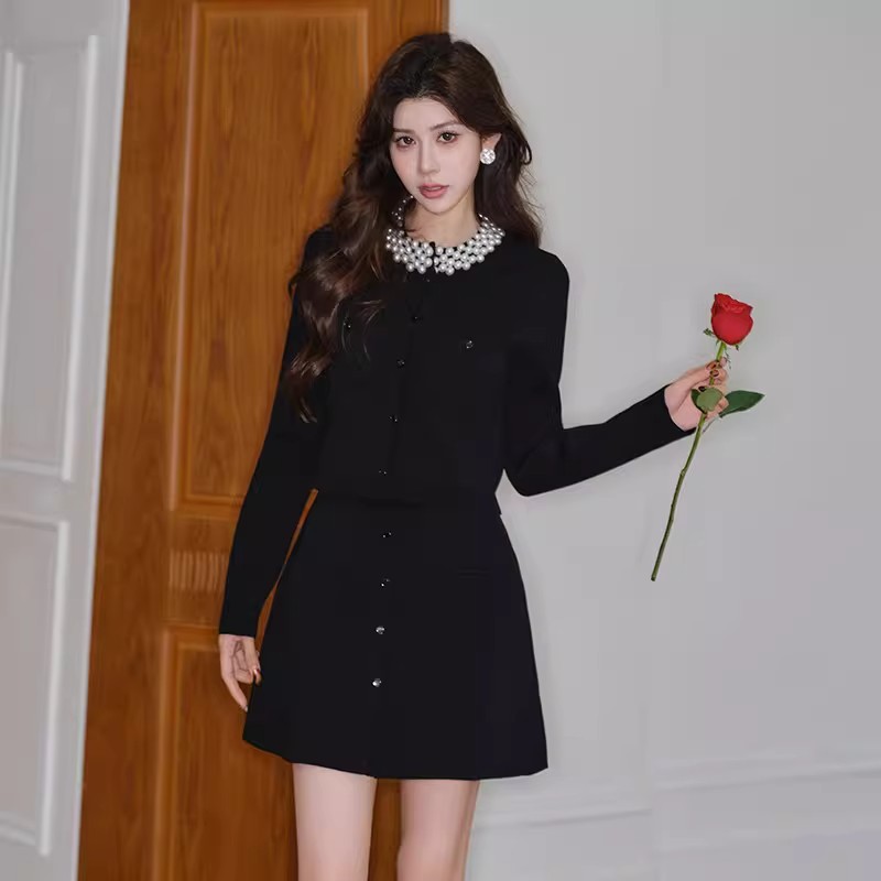 MY17664# 高腰显瘦设计感百搭两件套小香风套装女法式钉珠针织开衫女裝...