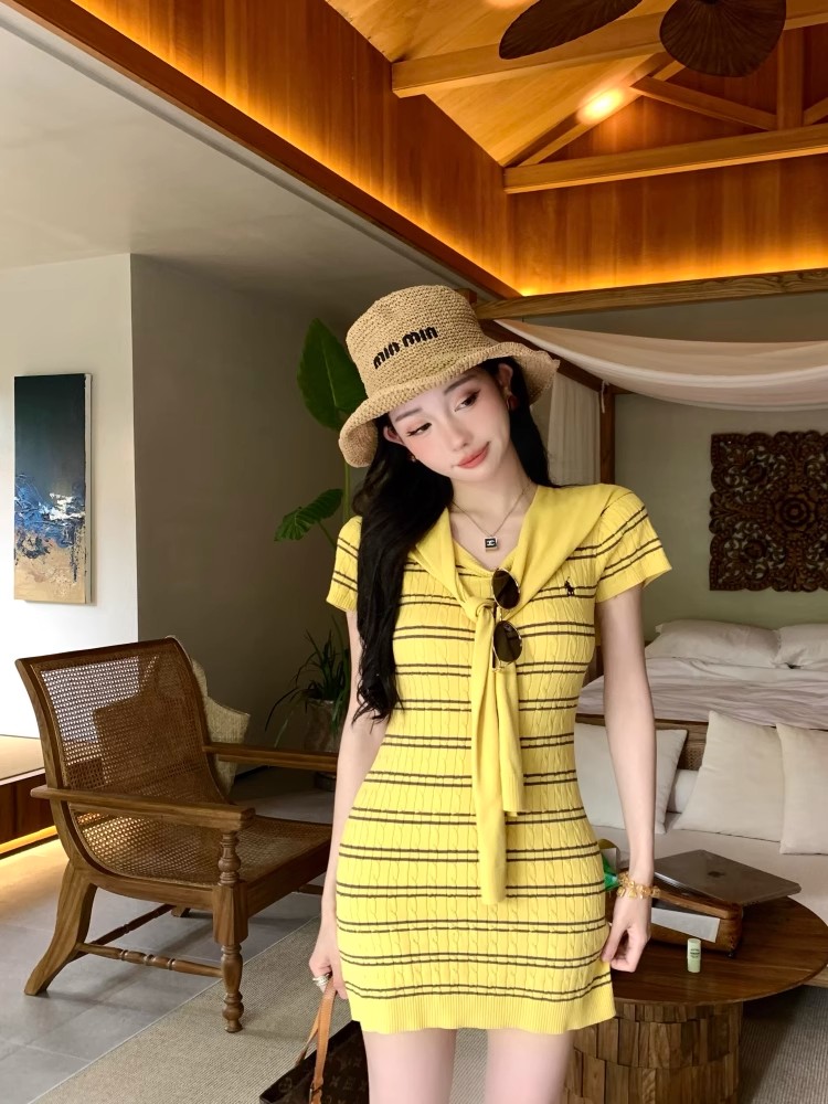 MY16522# 纯欲性感针织短袖连衣裙新款修身显瘦条纹包臀短裙披肩套装女裝貨源服裝批發