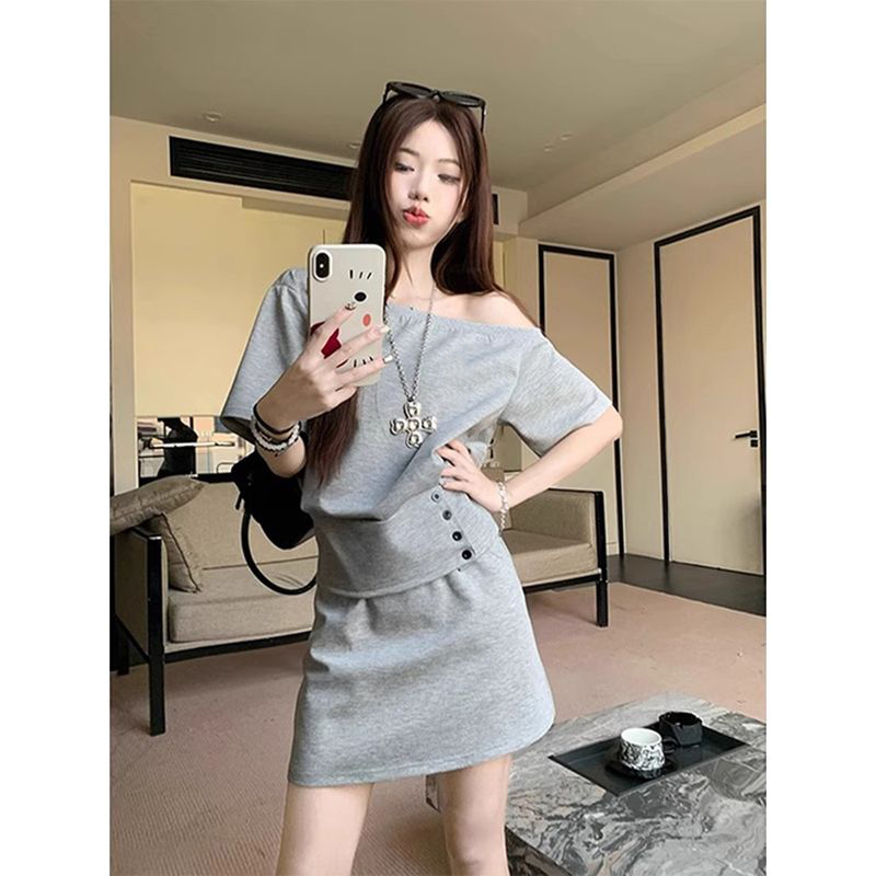 MY16518# 人棉空气层斜领露肩设计感收腰T恤短袖两件套女裝貨源服裝批...