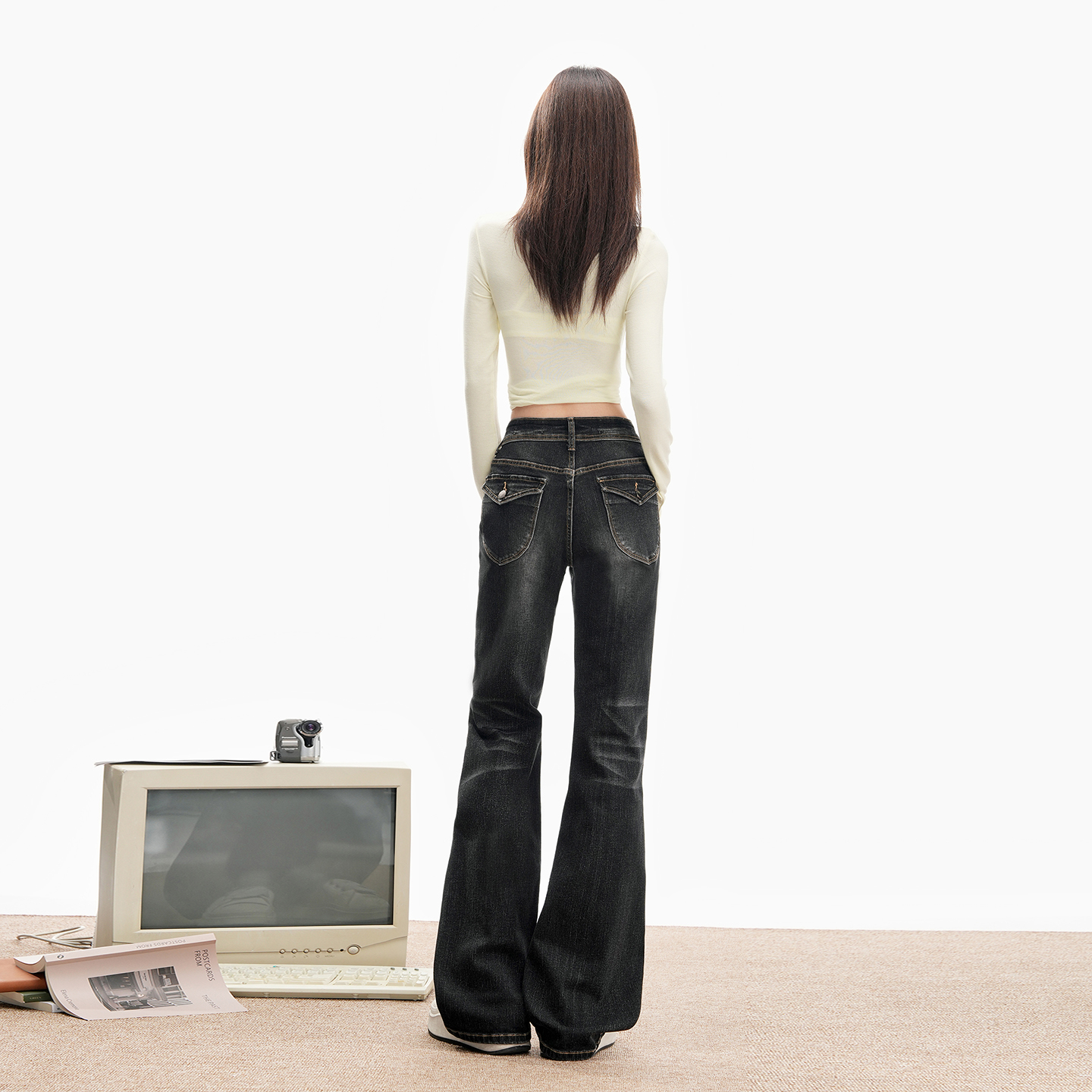 美式辣妹微喇牛仔褲女2025秋季黑灰色彈力低腰修身顯瘦拖地喇叭褲