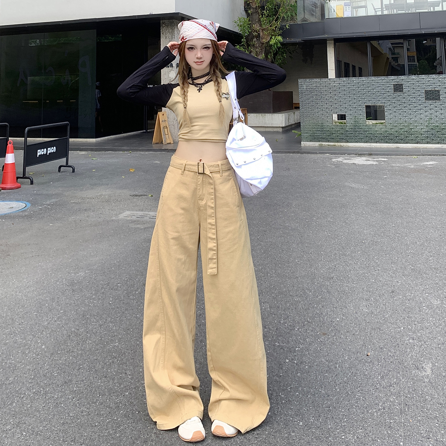 美式復古腰帶卡其色闊腿牛仔褲女2025新款高腰寬松顯瘦垂感休閑褲