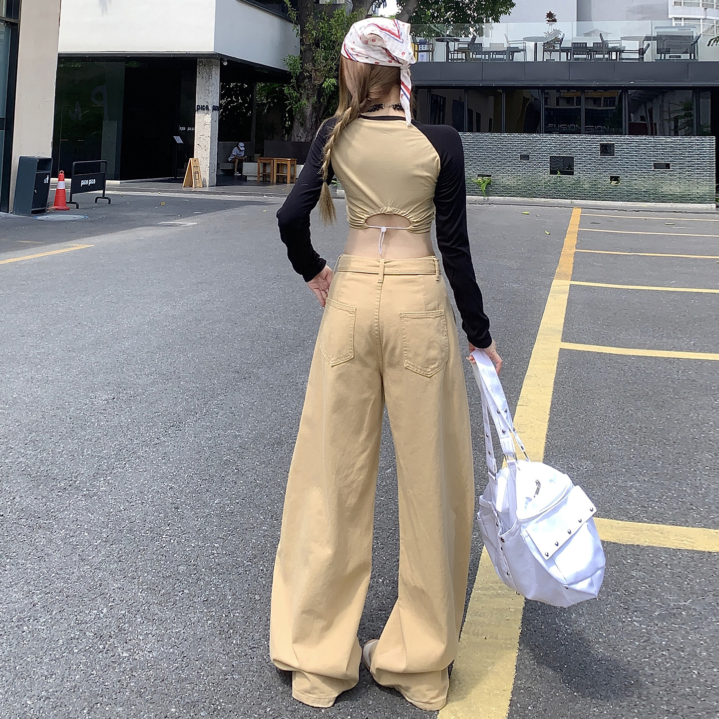 美式復古腰帶卡其色闊腿牛仔褲女2025新款高腰寬松顯瘦垂感休閑褲