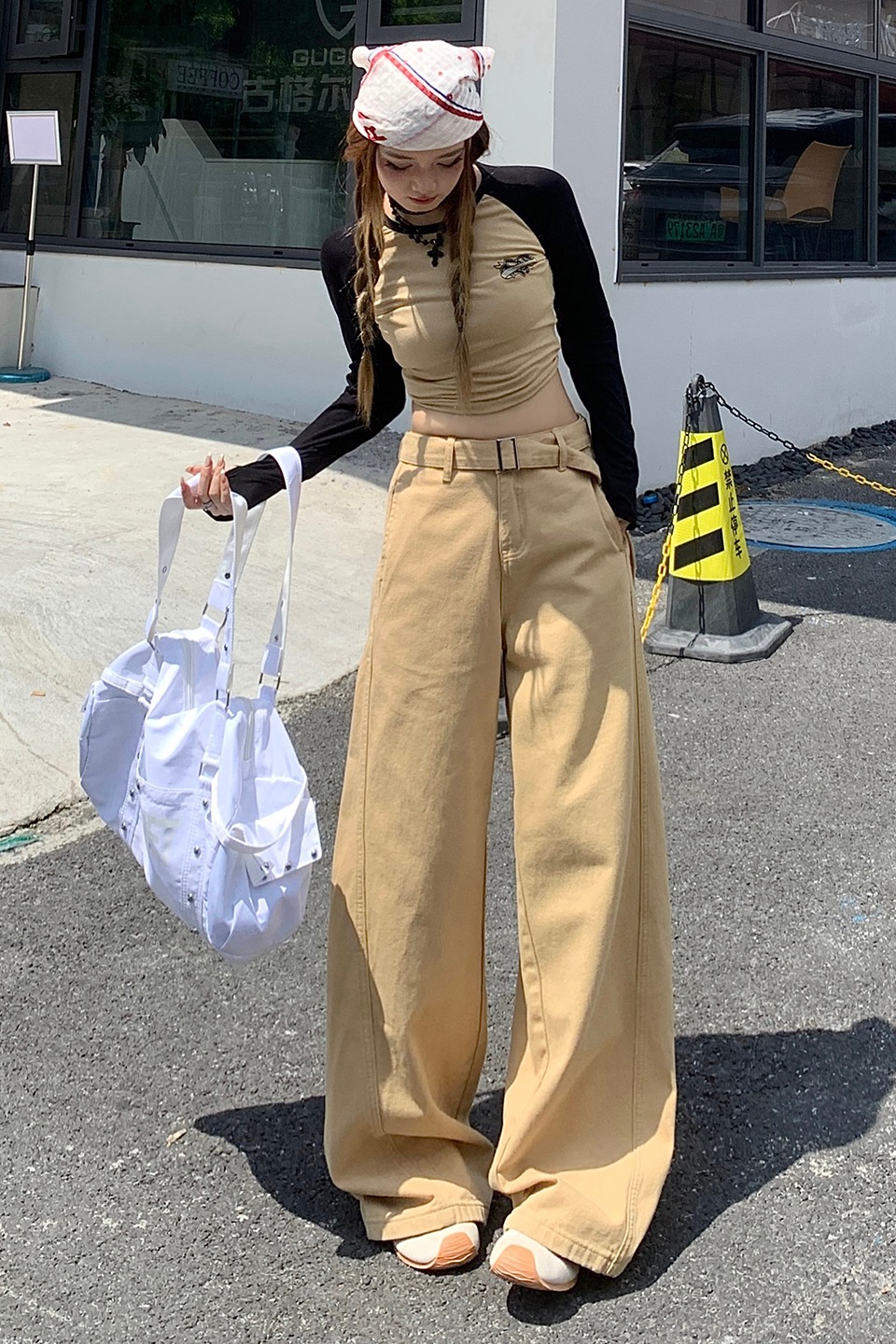 美式復古腰帶卡其色闊腿牛仔褲女2025新款高腰寬松顯瘦垂感休閑褲