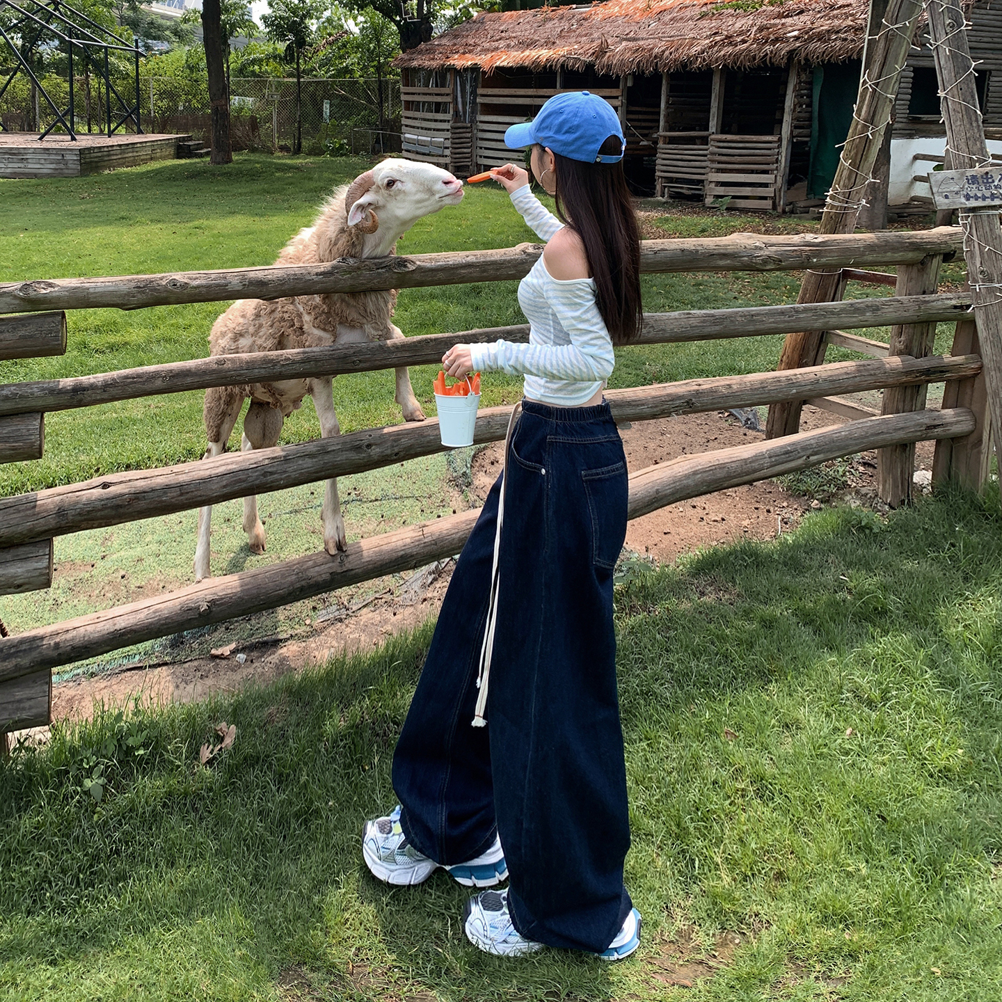 美式復古寬松顯瘦抽繩香蕉褲女秋冬新款百搭垂感闊腿彎刀牛仔褲子