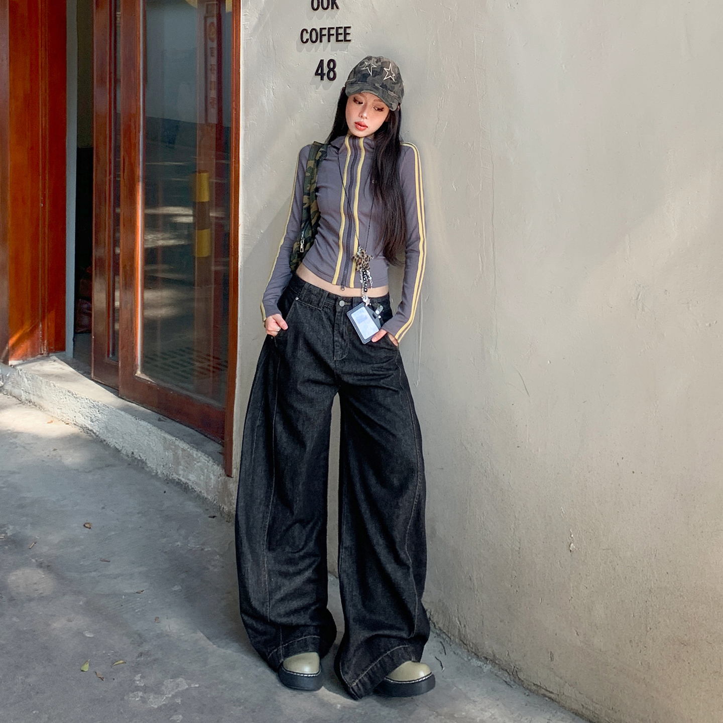 丹寧藍彎刀原牛色闊腿牛仔褲女2025秋季新款高腰直筒吹吹干拖地褲