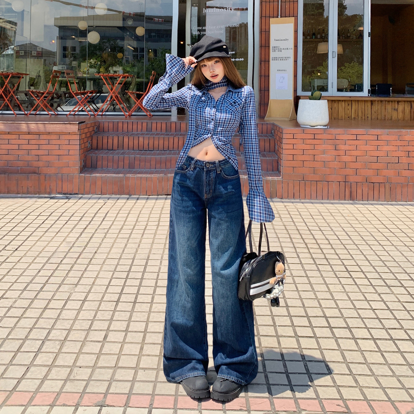美式復古寬松顯瘦闊腿褲女2025秋冬季新款百搭毛邊垂感直筒牛仔褲