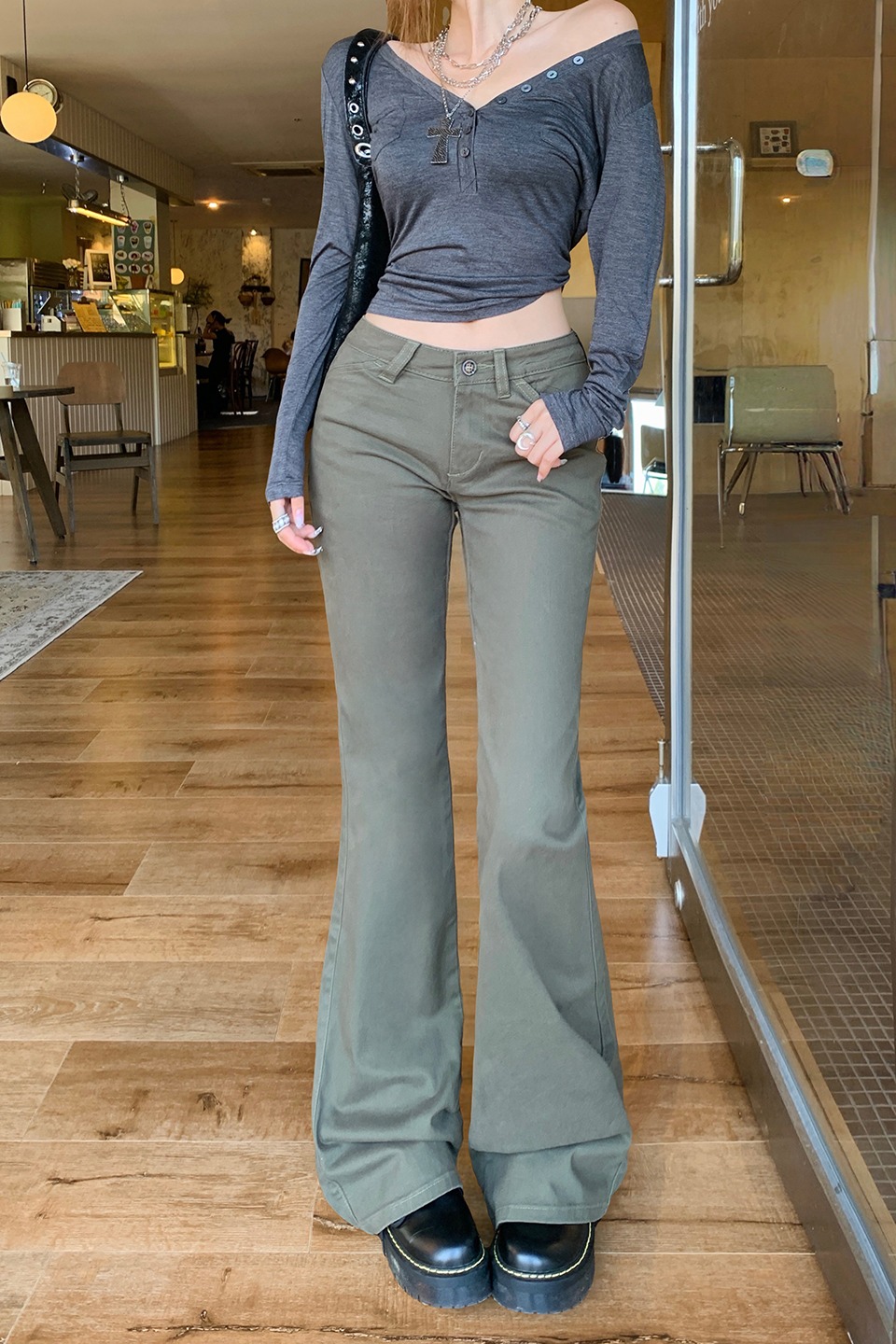 美式復古辣妹低腰牛仔喇叭褲女2025秋季新款修身顯瘦垂感馬蹄褲