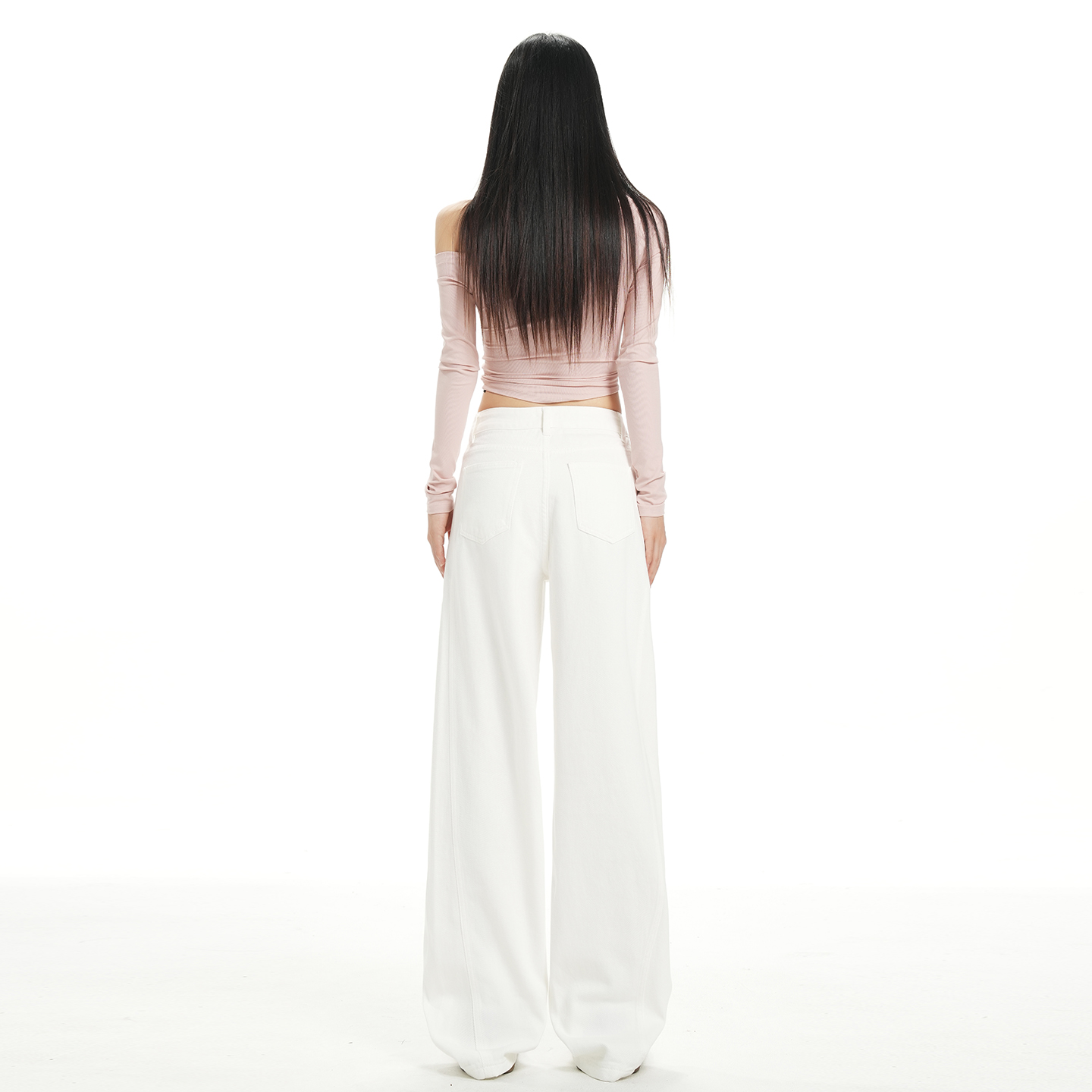 白色時尚減齡闊腿牛仔褲女2025秋季新款高腰顯瘦寬松直筒拖地褲子