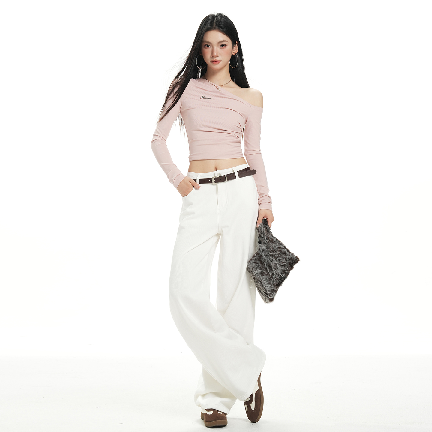 白色時尚減齡闊腿牛仔褲女2025秋季新款高腰顯瘦寬松直筒拖地褲子
