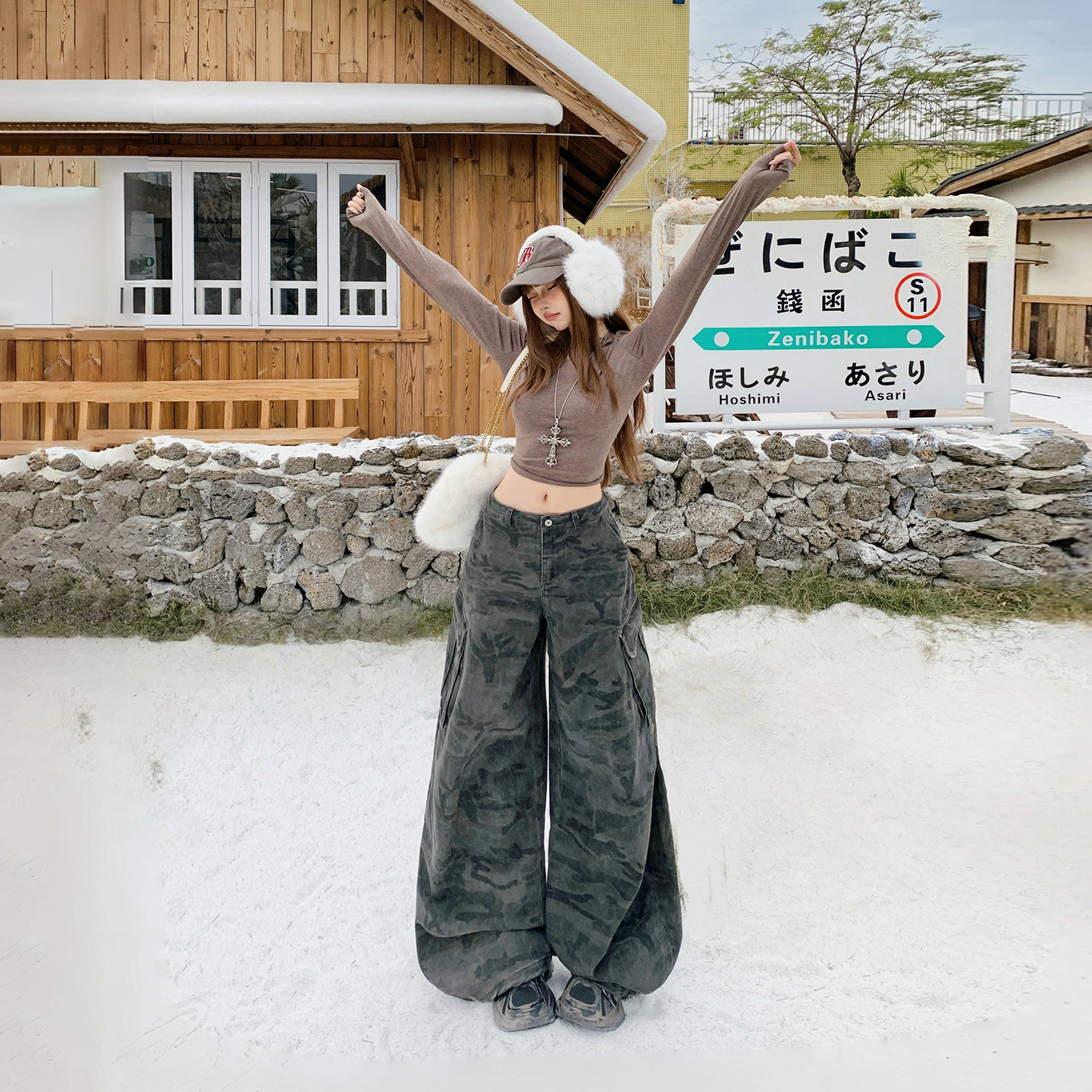 美式復古寬松闊腿褲迷彩彎刀褲女秋冬新款百搭垂感休閑工裝牛仔褲