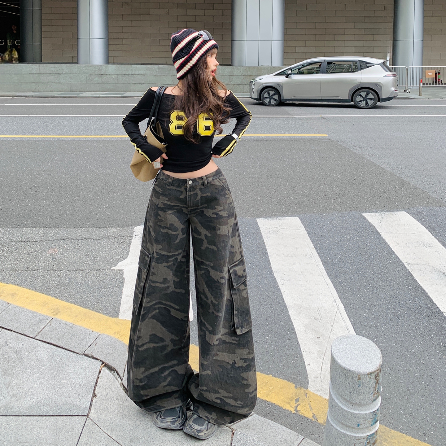 美式復古低腰寬松闊腿直筒牛仔褲女秋冬新款設計感百搭迷彩工裝褲