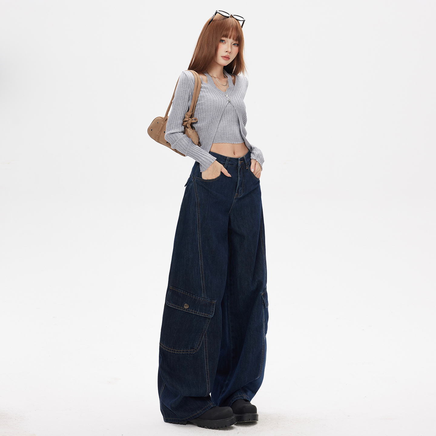 美式深藍色彎刀工裝牛仔褲女2025秋冬新款大口袋設計感寬松闊腿褲