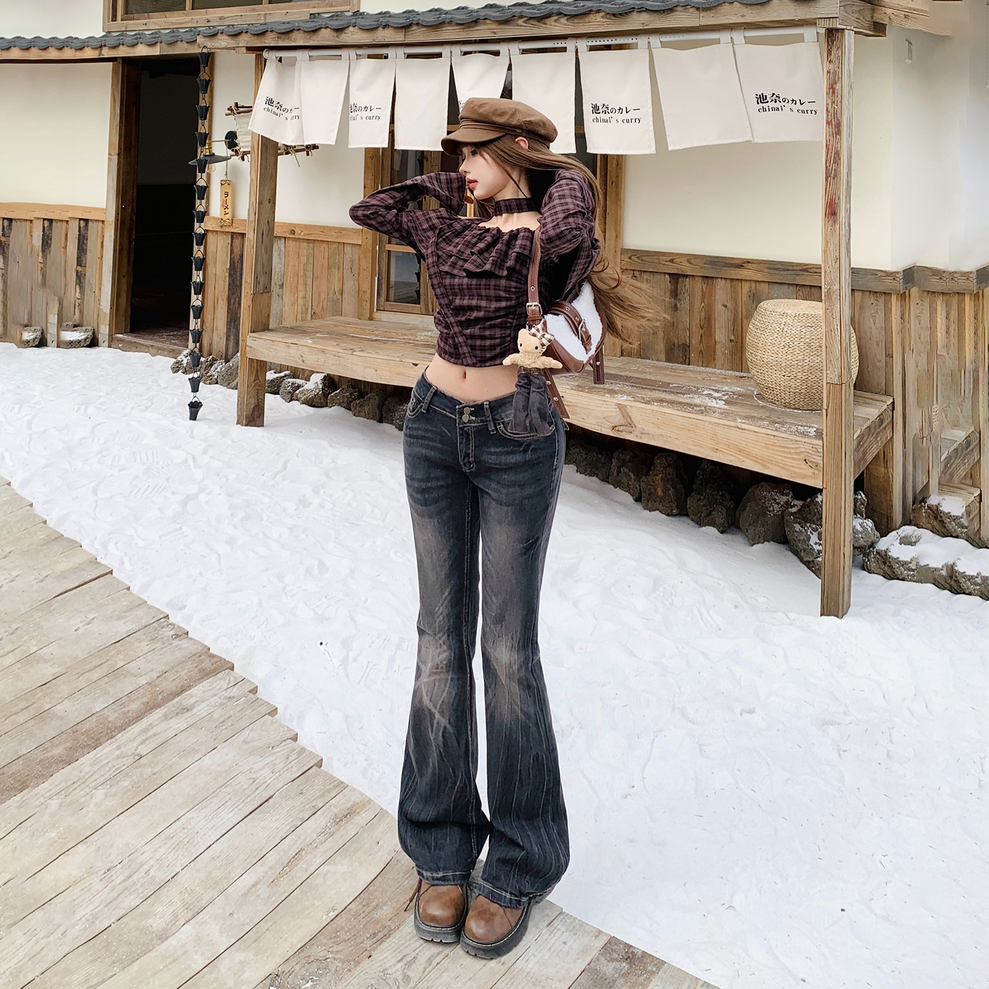 美式辣妹風低腰微喇牛仔褲女秋冬季新款復古灰色修身顯瘦喇叭褲子