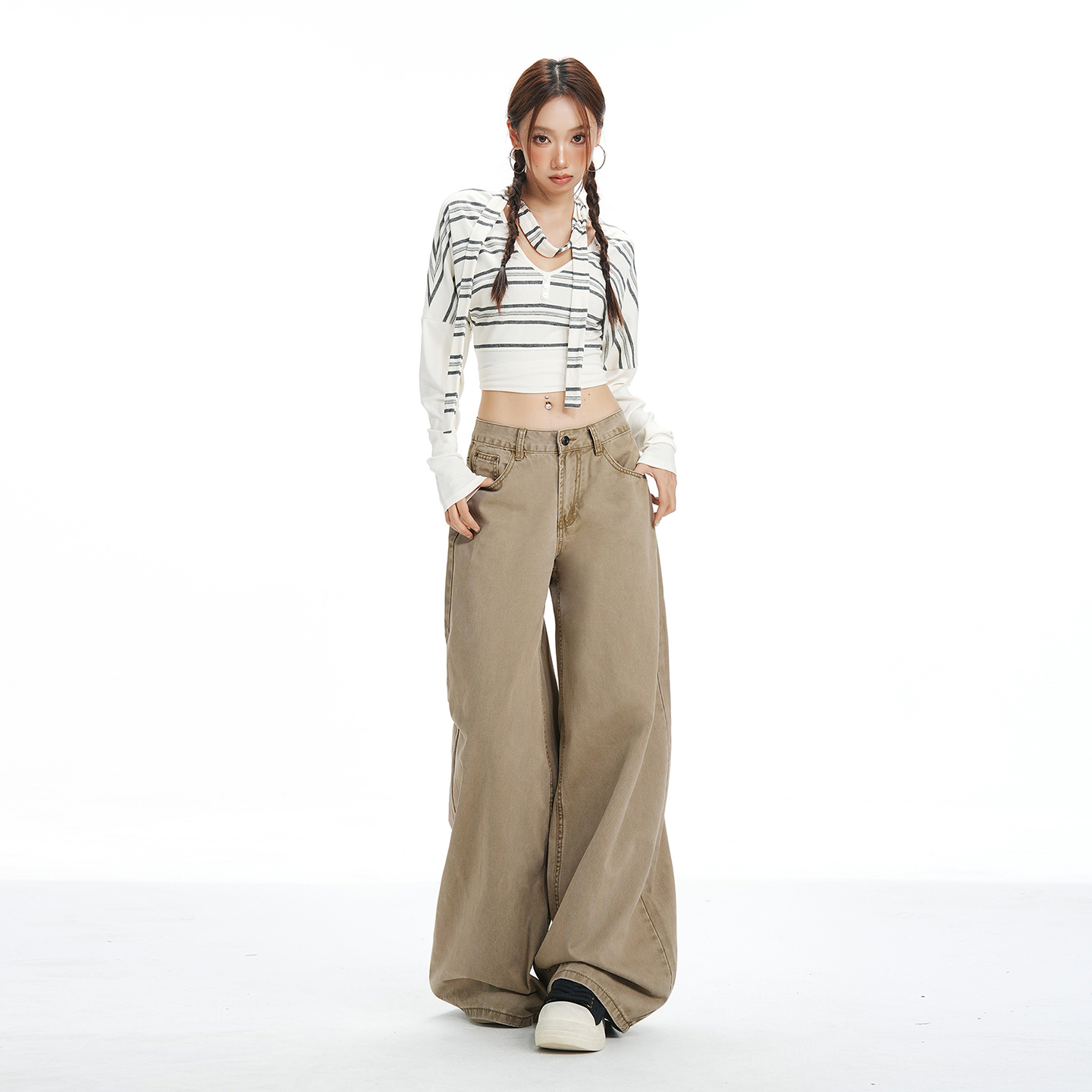 美式卡其色高腰闊腿牛仔褲女春季2026新款百搭寬松顯瘦直筒休閑褲