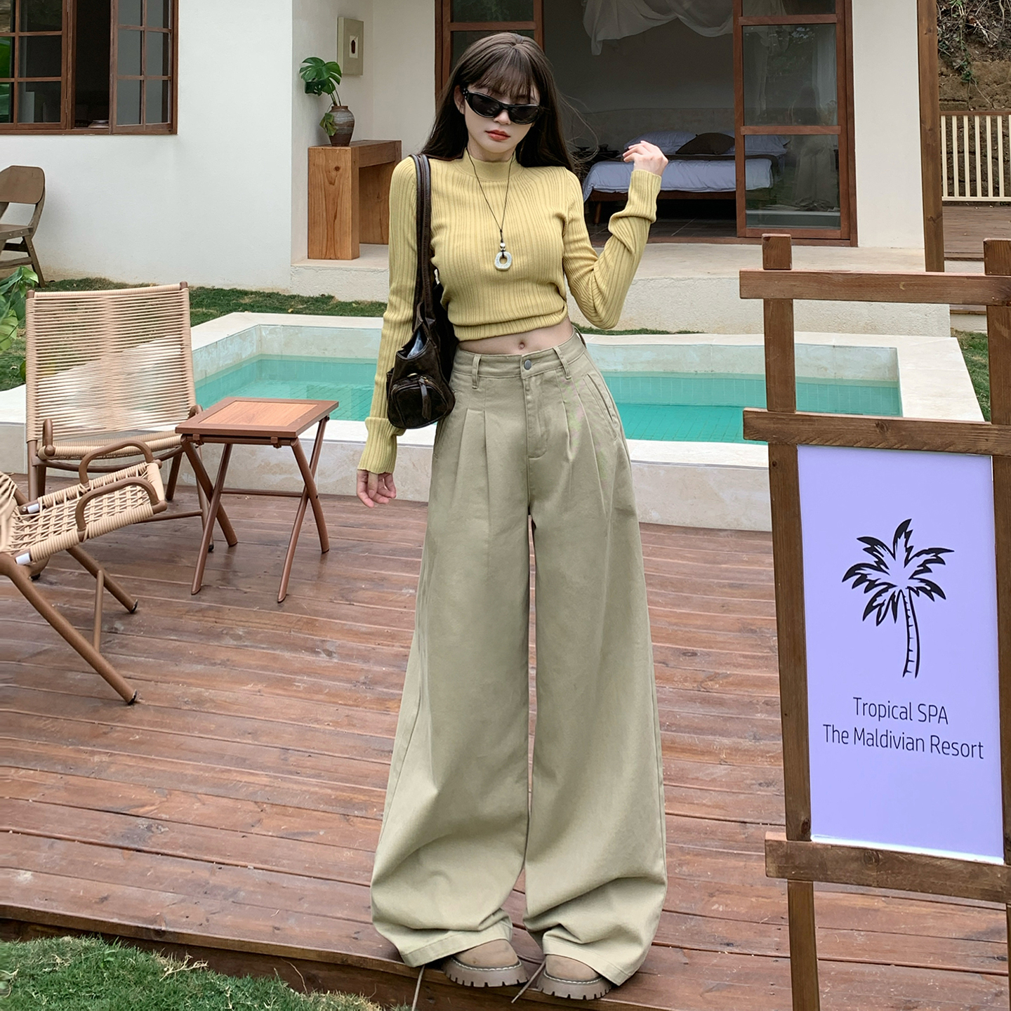 卡其色美式復古闊腿牛仔褲女2026春季新款高腰褶皺垂感直筒拖地褲