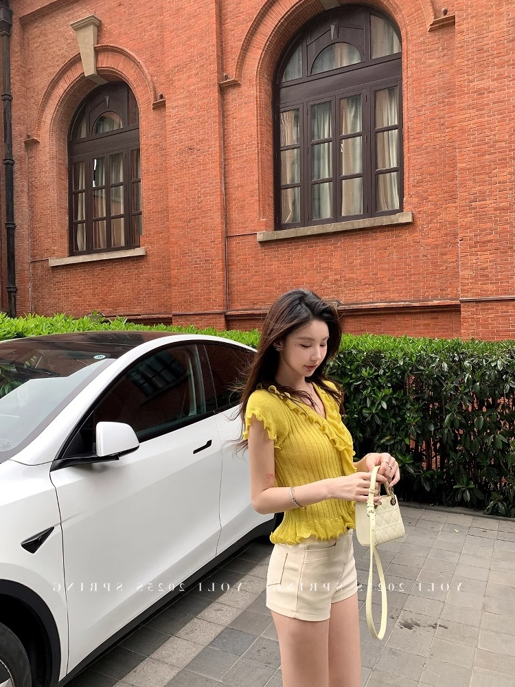 純色木耳邊針織衫上衣女修身顯瘦短袖t恤