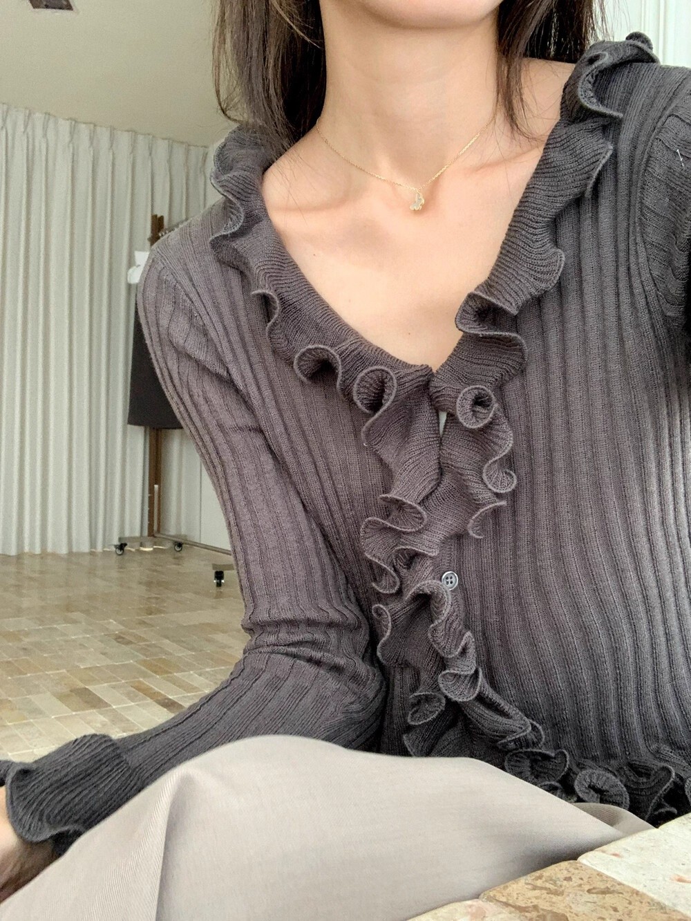 韓版甜美純欲木耳花邊修身針織衫2026春秋新款上衣收腰V領毛衣