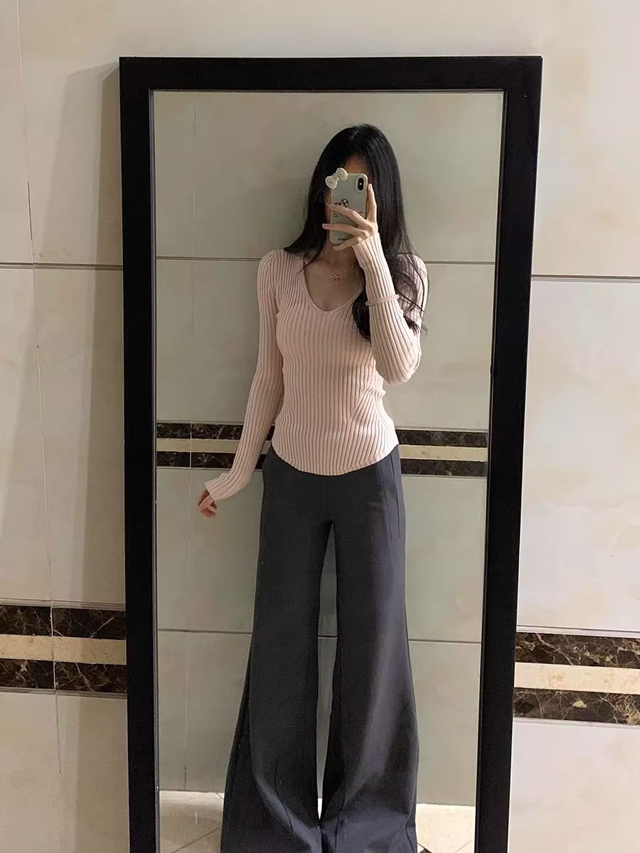 粉色坑條v領親膚打底衫女秋冬大衣內搭修身軟糯毛衣純欲上衣