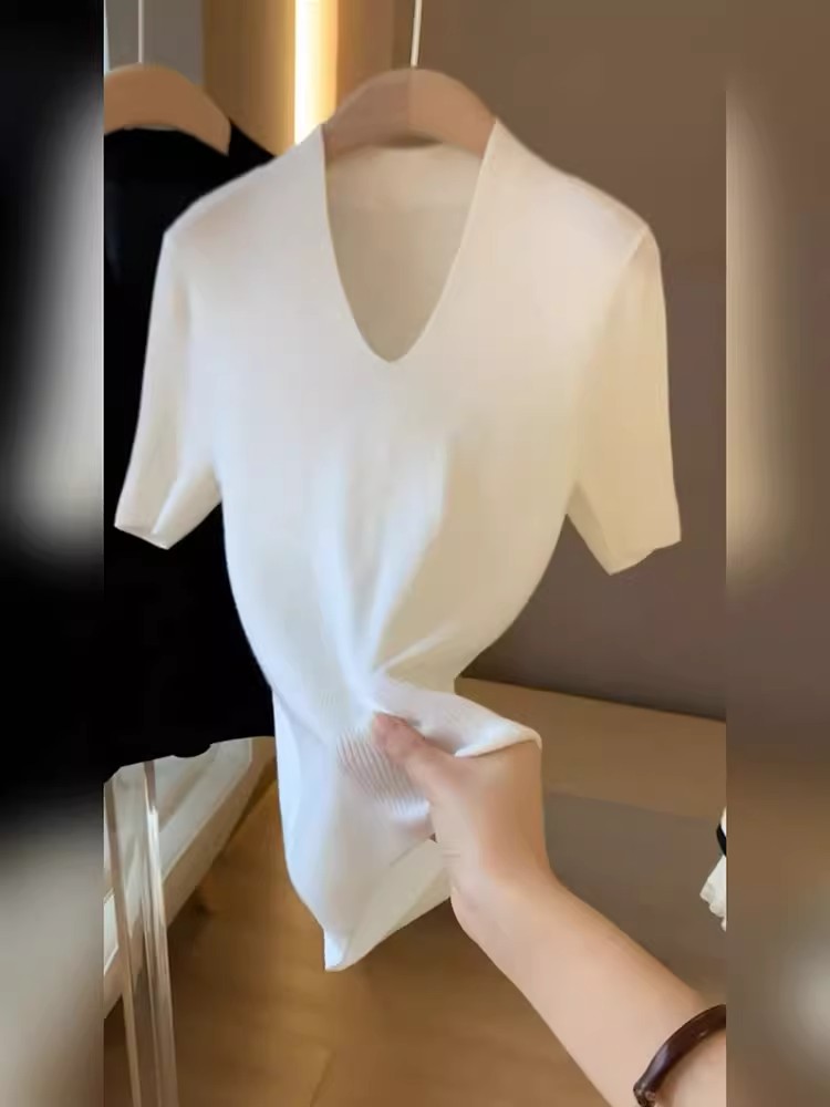 韓版高級感百搭短袖T恤女夏季獨特別致內搭V領打底上衣潮