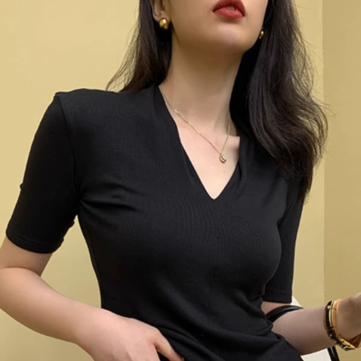 美式復古夏季性感v領打底衫女內搭緊身短袖正肩t恤女洋氣灰色上衣