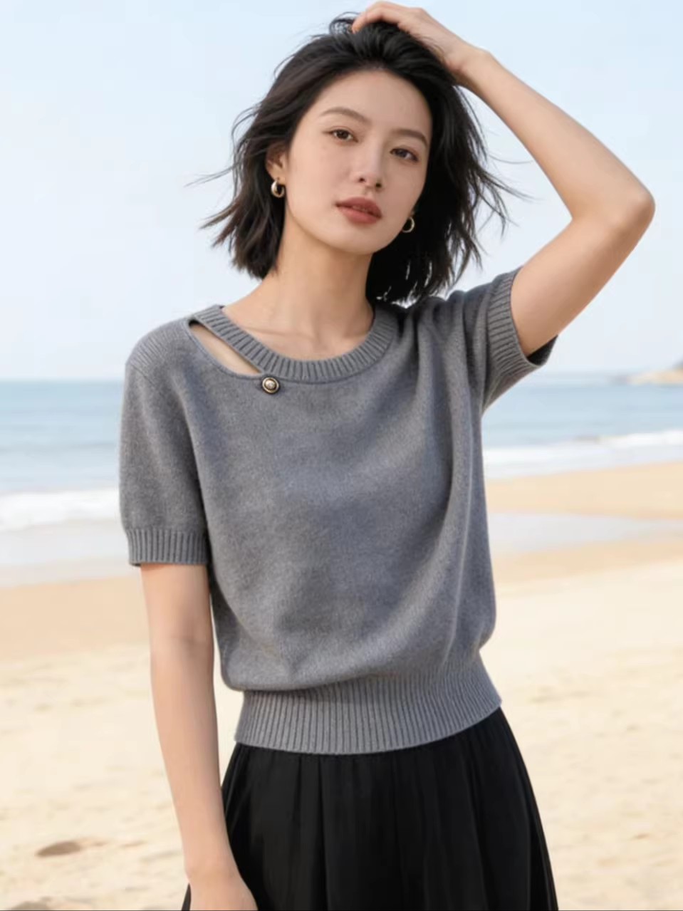 2026夏季新款女士時尚減齡冰絲薄款上衣超好看紫色圓領短袖針織衫