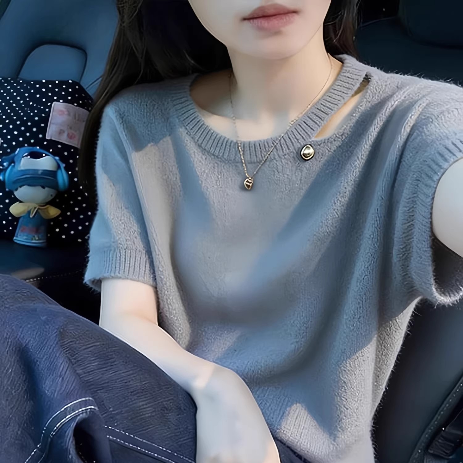 灰色鏤空圓領短袖針織t恤女2026新款夏季獨特別致超好看短款上衣