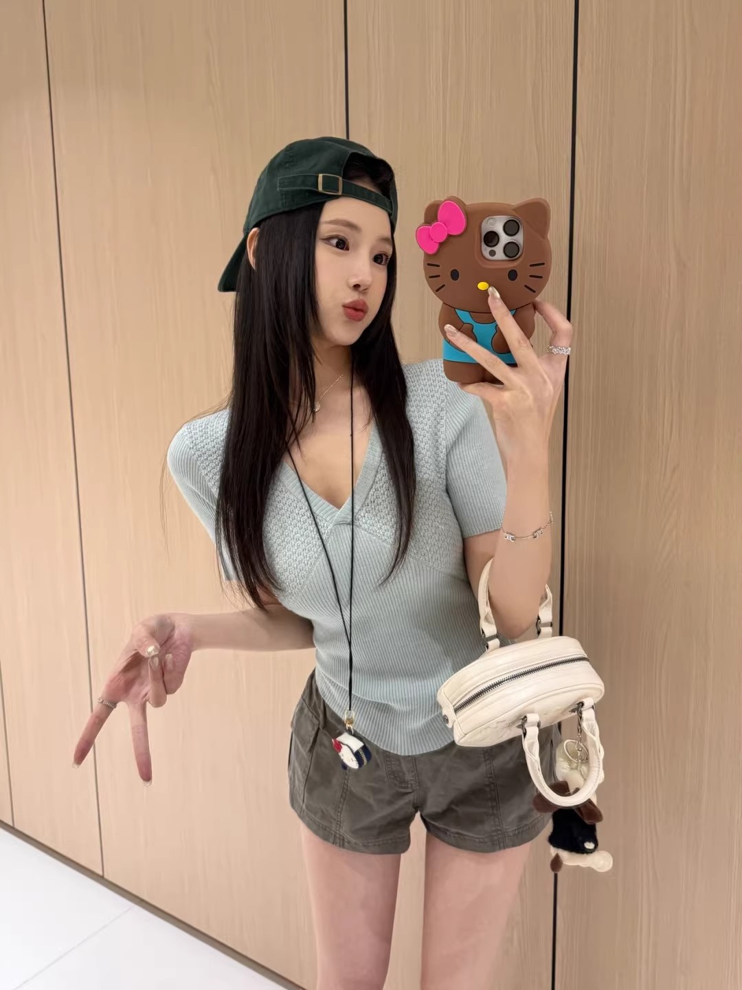 韓系巨好看V領冰絲短袖針織衫女夏裝2026新款氣質修身顯瘦上衣潮