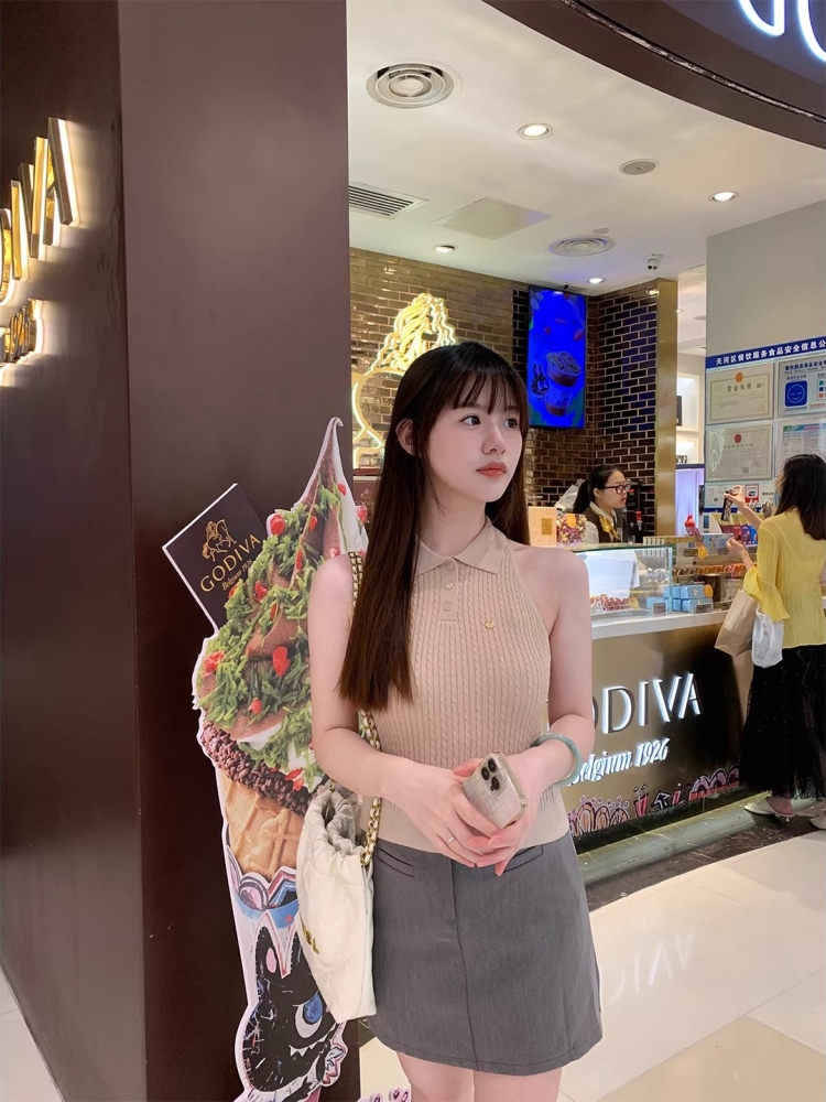 藕粉色翻領針織衫女夏季麻花休閑無袖背心修身顯瘦氣質上衣