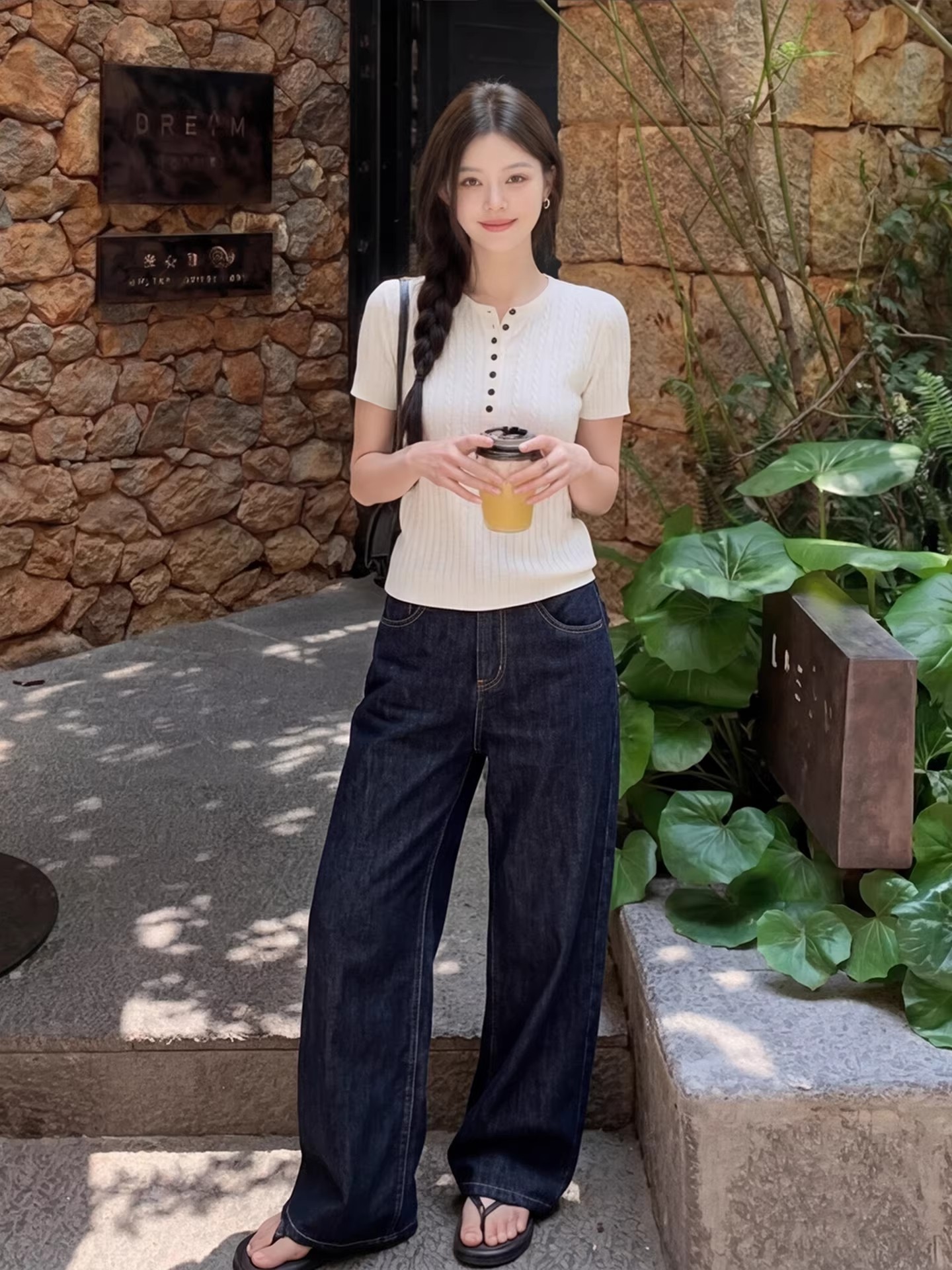 白色亨利領短款上衣女夏季法式修身廣州十三行針織衫正肩短袖T恤