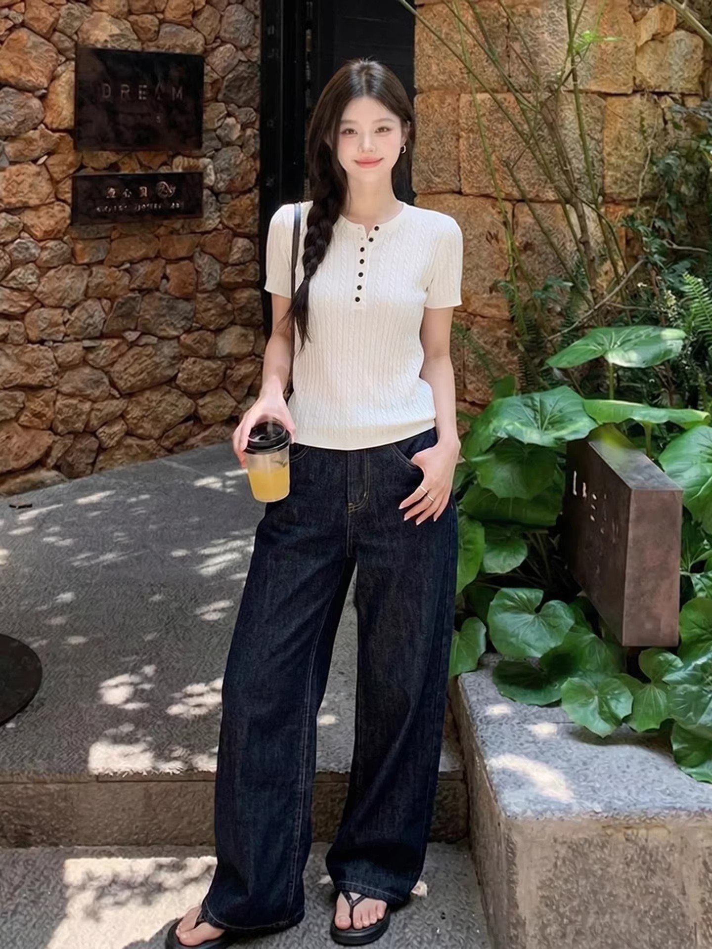 白色亨利領短款上衣女夏季法式修身廣州十三行針織衫正肩短袖T恤