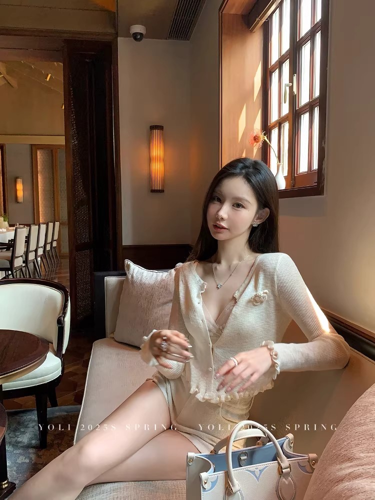 Luxe純欲交織碎花蕾絲吊帶背心氣質時尚簡約女針織衫開衫