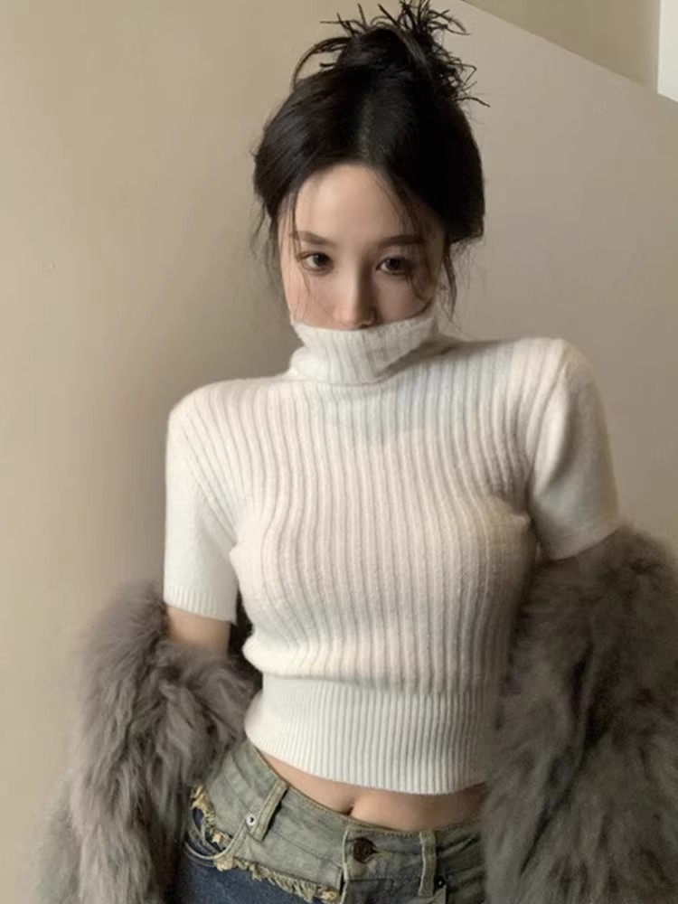 白色修身高領短袖針織打底衫女夏季氛圍感短款內搭毛衣純欲風上衣
