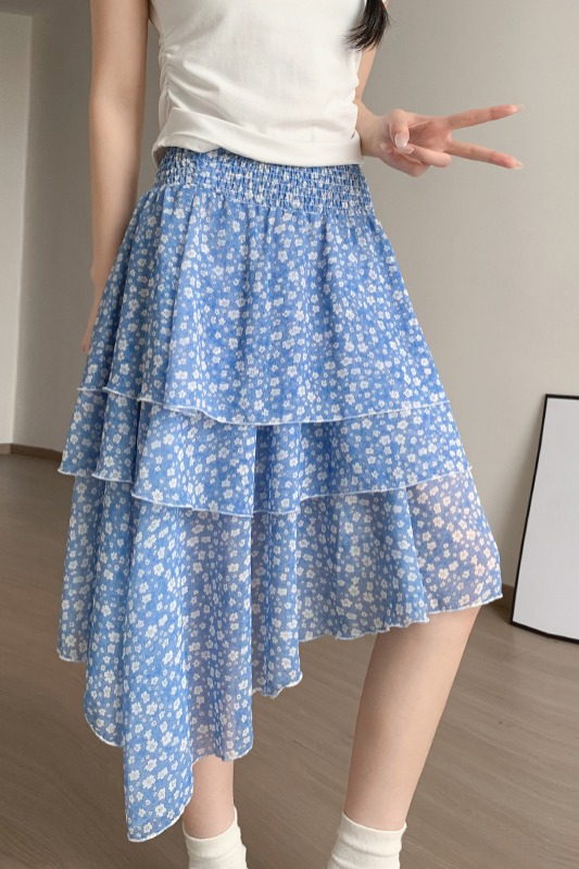 實拍藍色碎花A字半身裙女夏韓系不規則百搭顯瘦松緊腰蓬蓬中長裙