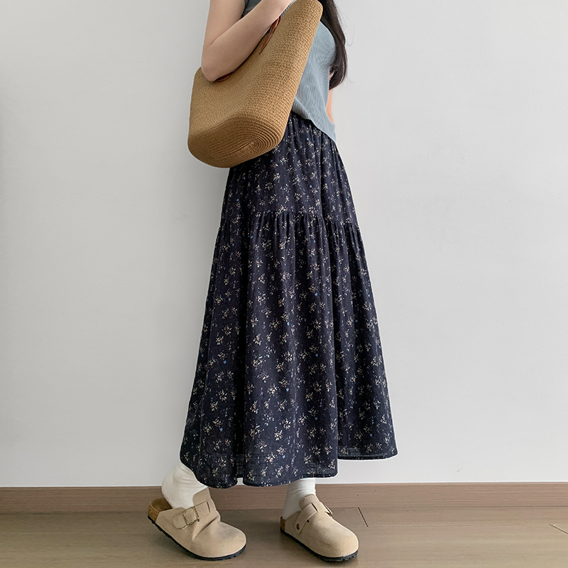 實拍黑色碎花半身裙女2026新款夏季高腰寬松垂墜感a字大擺中長裙
