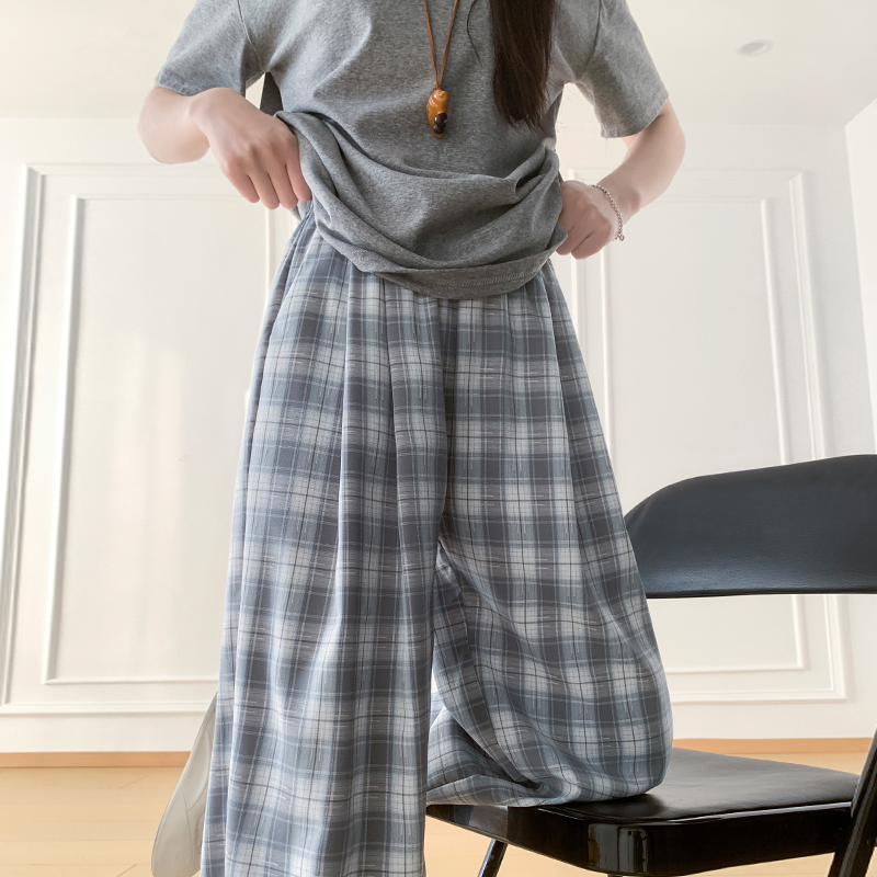 實拍藍色冰絲格子褲子女2026夏季薄款高腰顯瘦休閑格紋拖地闊腿褲