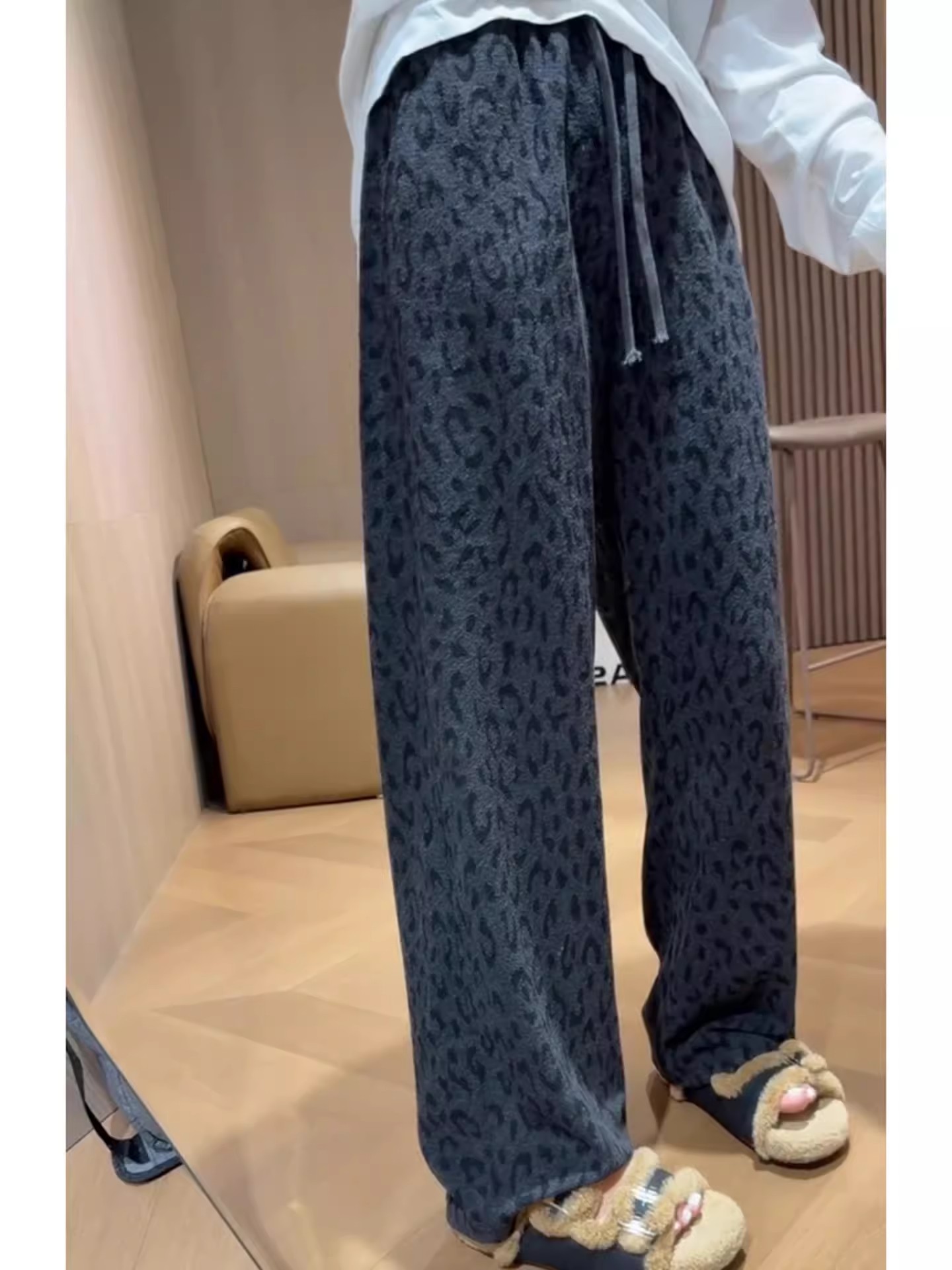 MY16410# 大码豹纹休闲裤女宽松慵懒阔腿裤秋冬胖MM高腰显瘦垂感设计...