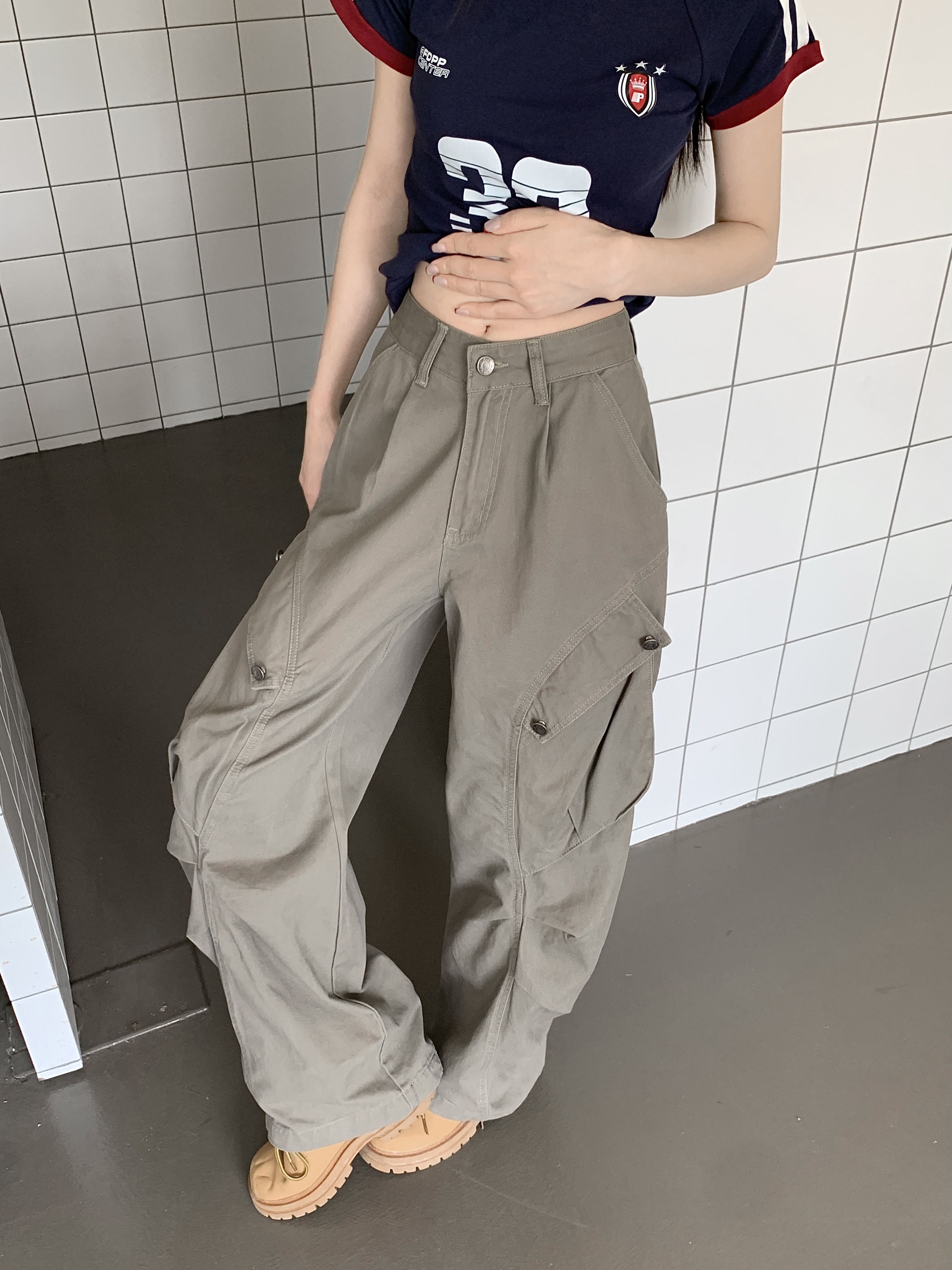 灰綠色高街嘻哈潮牌工裝牛仔褲女春夏美式復古寬松拖地休閑褲子