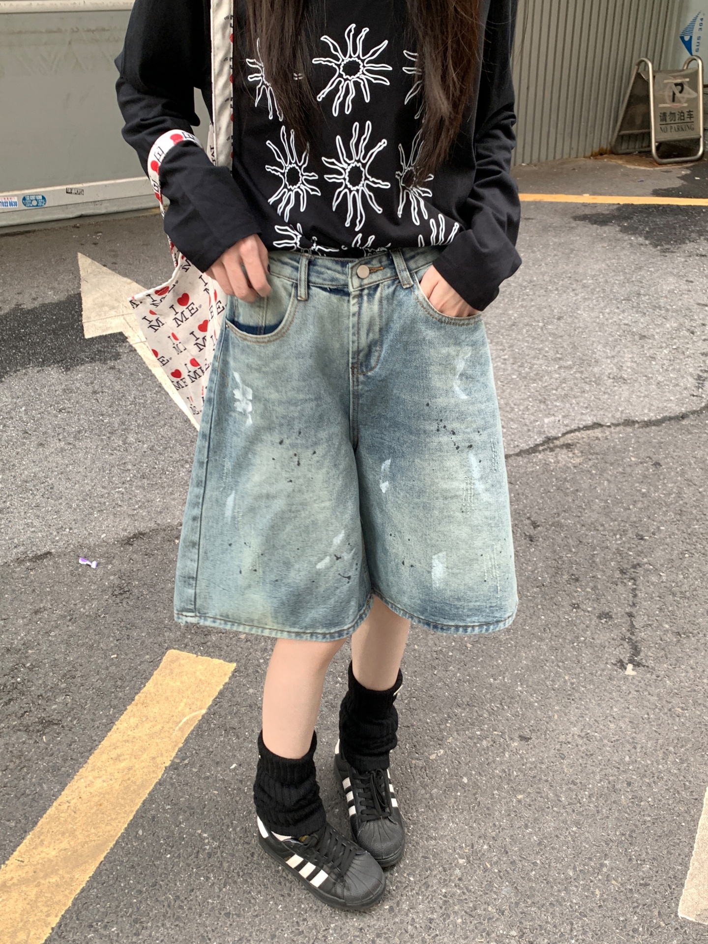復古寬松高腰潑墨五分磨白牛仔褲女新款顯瘦闊腿直筒中褲
