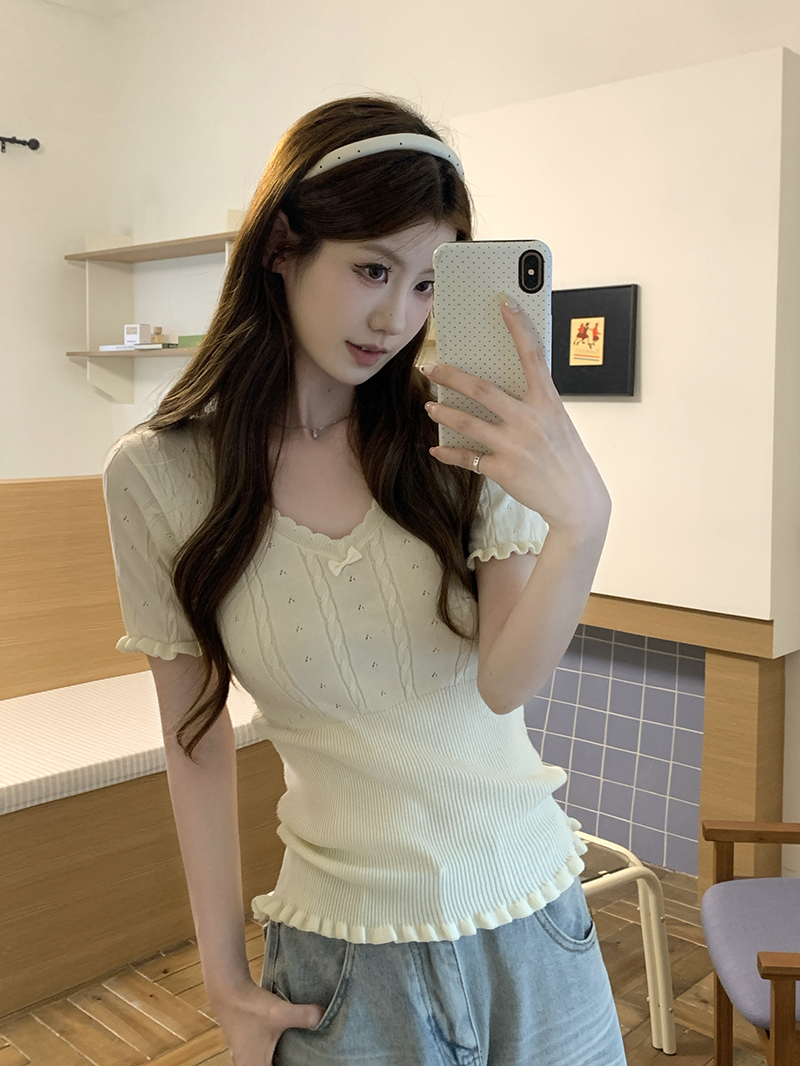 實拍~甜辣妹花邊V領收腰打底上衣女春裝蝴蝶結減齡針織衫毛衣內搭