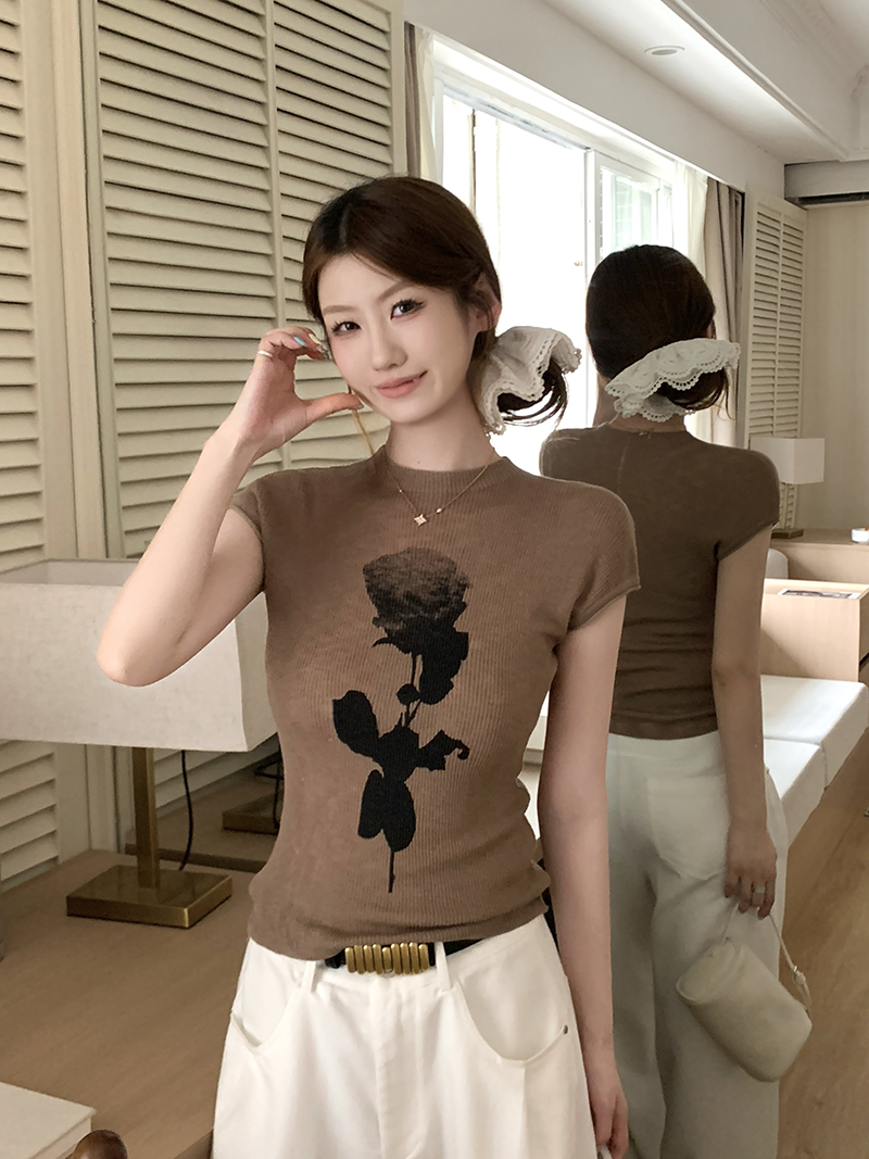 實拍~針織圓領短袖玫瑰花印花T恤女2026夏季新款修身顯瘦氣質上衣