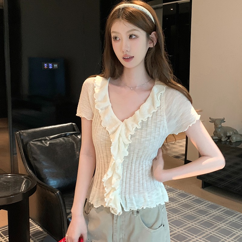 實拍~木耳邊針織衫女新款夏季修身設計感短袖上衣