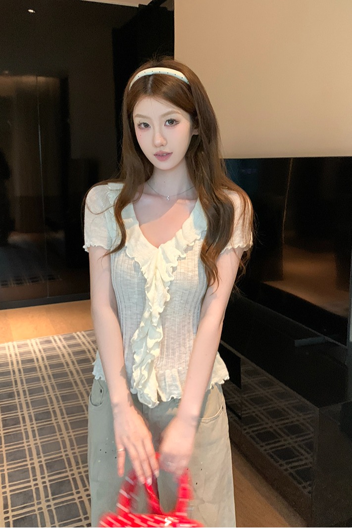 實拍~木耳邊針織衫女新款夏季修身設計感短袖上衣