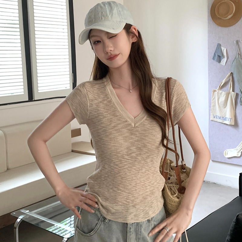 實拍~針織正肩短袖T恤女2026夏季新款V領坑條修身顯瘦薄款上衣